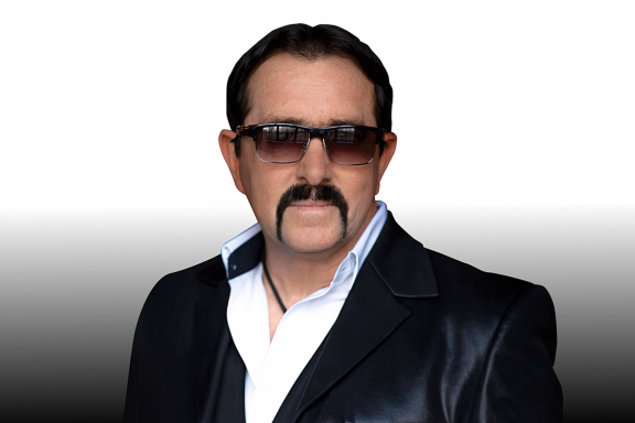 Владимир Ждамиров