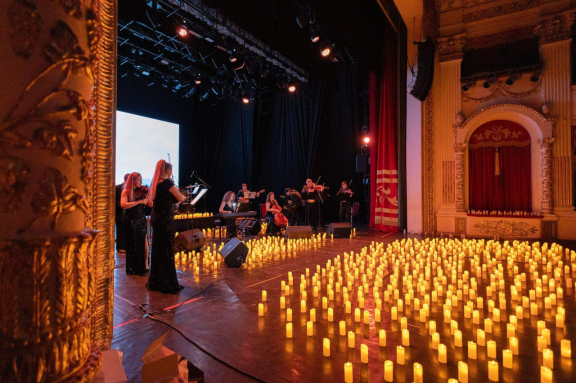 Оркестр CAGMO — Саундтреки Эйнауди при свечах