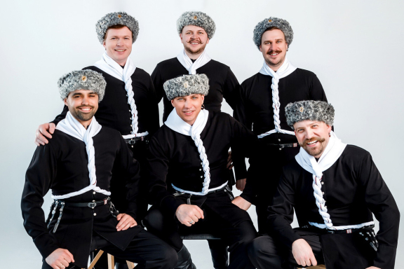 " &Acy; &Rcy;&IEcy;&Kcy;&Acy; &Tcy;&IEcy;&CHcy;&IOcy;&Tcy;&period;&period;&period;" &Kcy;&ocy;&ncy;&tscy;&iecy;&rcy;&tcy; &acy;&ncy;&scy;&acy;&mcy;&bcy;&lcy;&yacy; "&Scy;&kcy;&rcy;&ycy;&ncy;&yacy;"