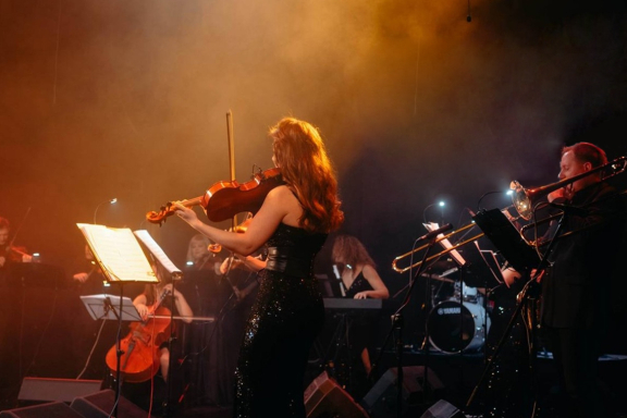 &Icy;&mcy;&mcy;&iecy;&rcy;&scy;&icy;&vcy;&ncy;&ocy;&iecy; &shcy;&ocy;&ucy;&period; &Rcy;&ocy;&kcy;-&Scy;&icy;&mcy;&fcy;&ocy;&ncy;&icy;&yacy;&period; &Pcy;&ocy;&jcy; &scy; &ncy;&acy;&mcy;&icy;&period; Orchestra of New Time