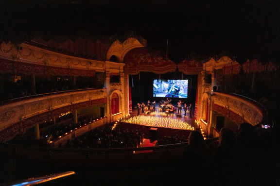 Оркестр CAGMO — Саундтреки Эйнауди при свечах