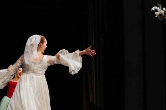 Спектакль «Жениться нельзя расстаться» в Краснодаре