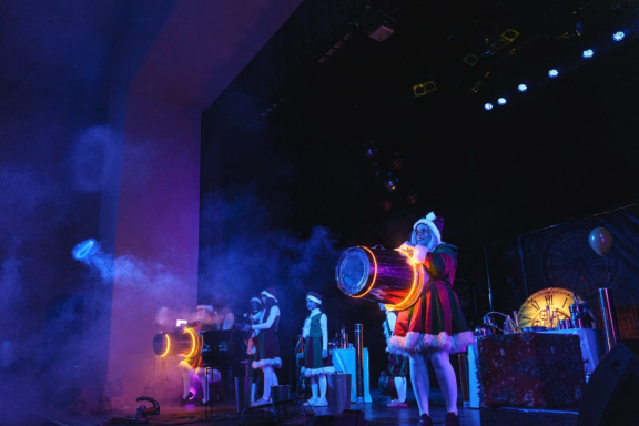 "&Acy;&zcy;&ocy;&tcy;&ncy;&ocy;&iecy; &zcy;&iecy;&lcy;&softcy;&iecy; &chcy;&ucy;&dcy;&iecy;&scy;" &Tcy;&icy;&khcy;&ocy;&rcy;&iecy;&tscy;&kcy;